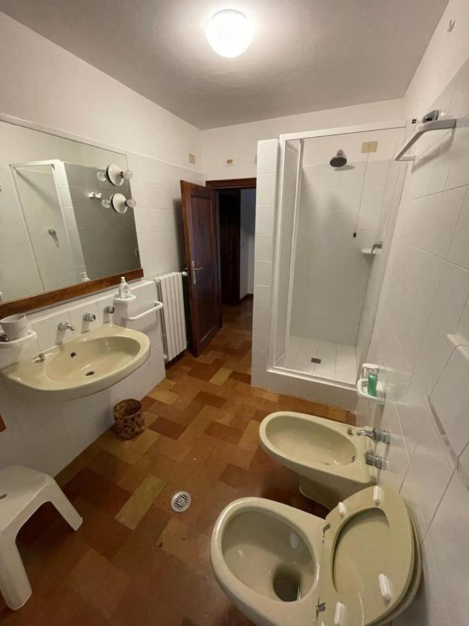 Casa Dei Lecci Appartement Foligno Buitenkant foto
