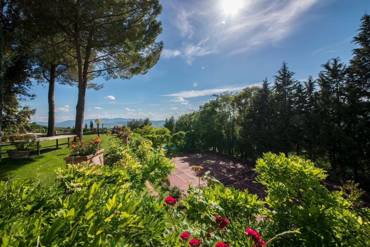 Casa Dei Lecci Appartement Foligno Buitenkant foto