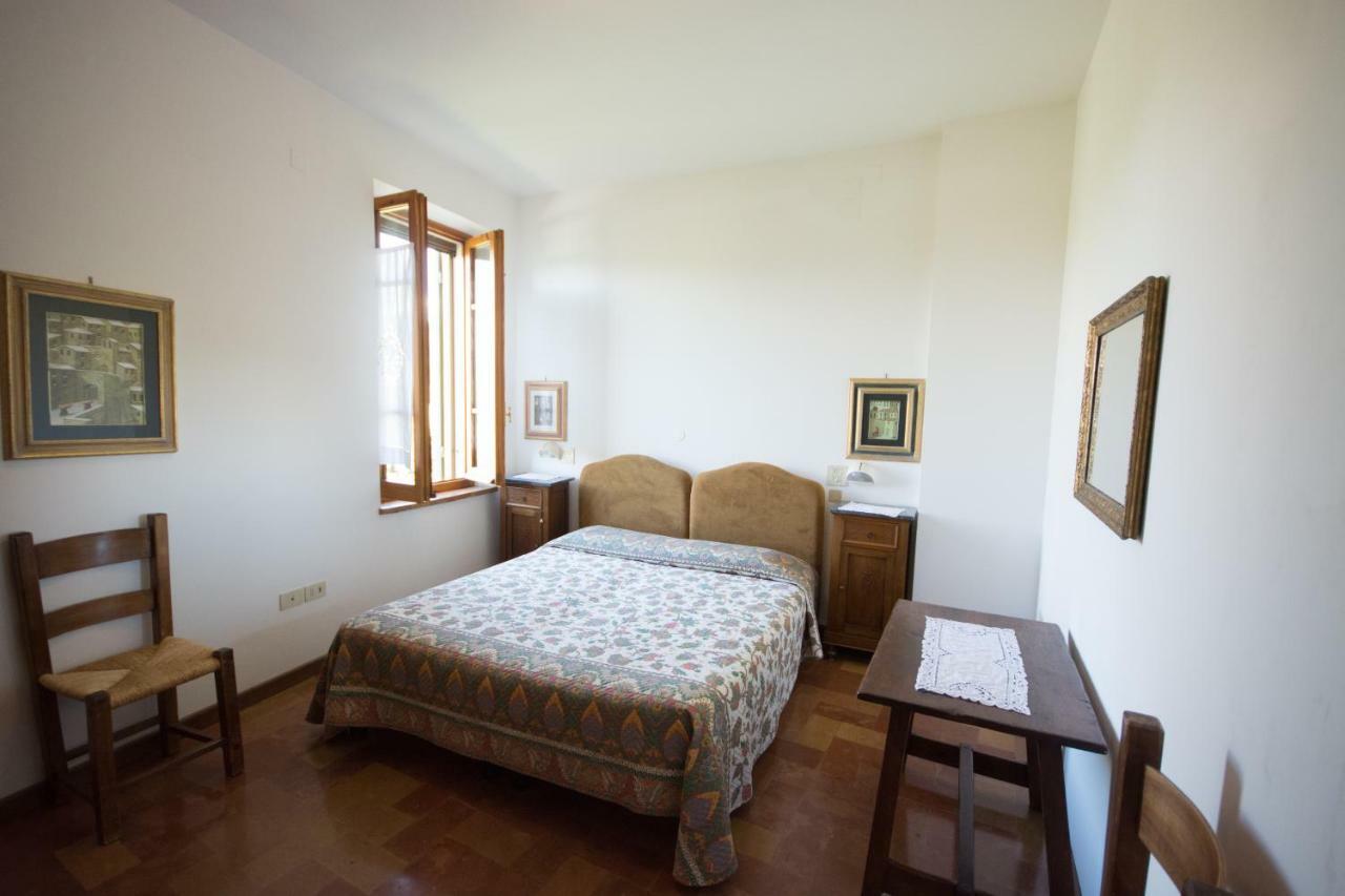 Casa Dei Lecci Appartement Foligno Buitenkant foto